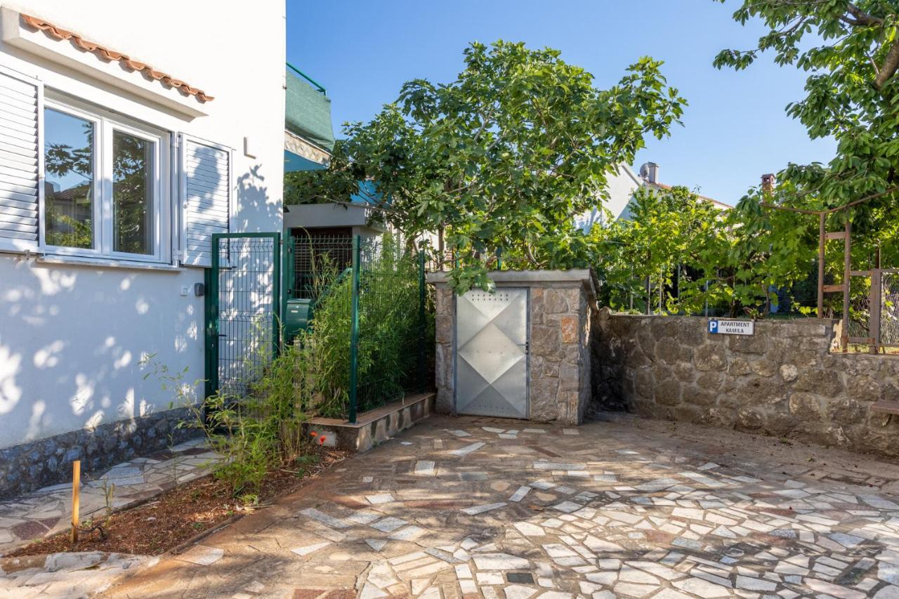Apartment Kamila Đảo Krk Ngoại thất bức ảnh